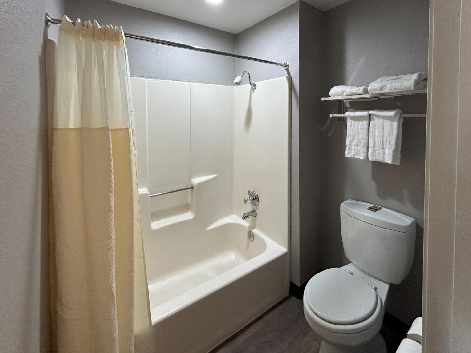 Motel 6 Lake Elsinore, Ca Εξωτερικό φωτογραφία